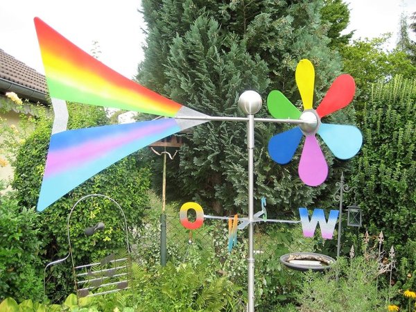 Windspiel Regenbogen mit Windrose